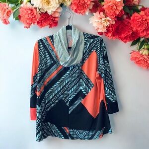 Geometric Patterned Women's Top - Black, Coral, Mint